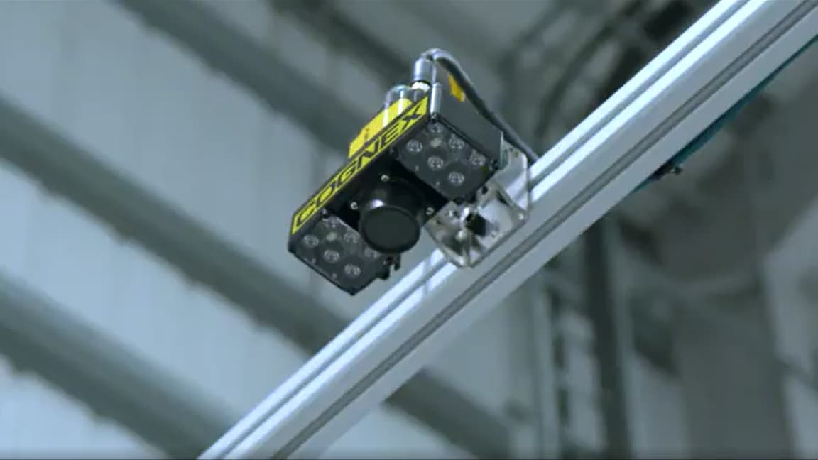 To show automated scanners for parcel tracking